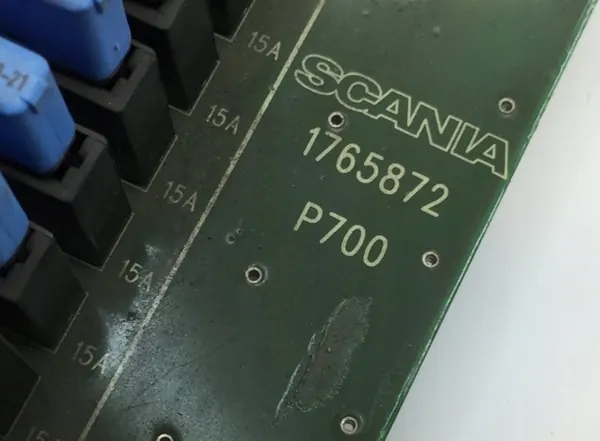 Scania 1765872 Plaque à fusibles - État utilisé image 4