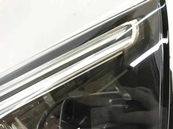 LÁMPARA LED DEL LADO DERECHO OPEL CROSSLAND X YQ00709880 image 5