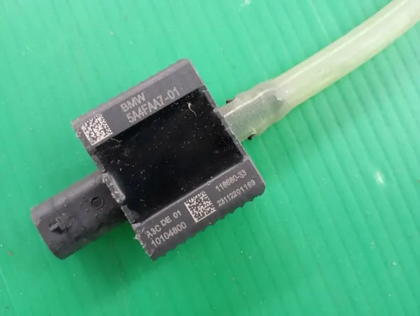 Jalankulkijansuojan iskutunnistin OEM 5A4FAA7 image 3