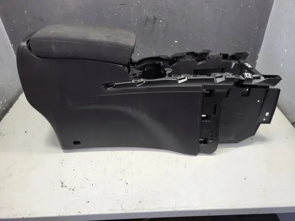 Renault Kadjar Centertunnel OEM 969109206R image 4
