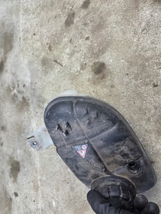 Expansietank Mercedes Vito W447 2.2 CDI A4475000049 image 2