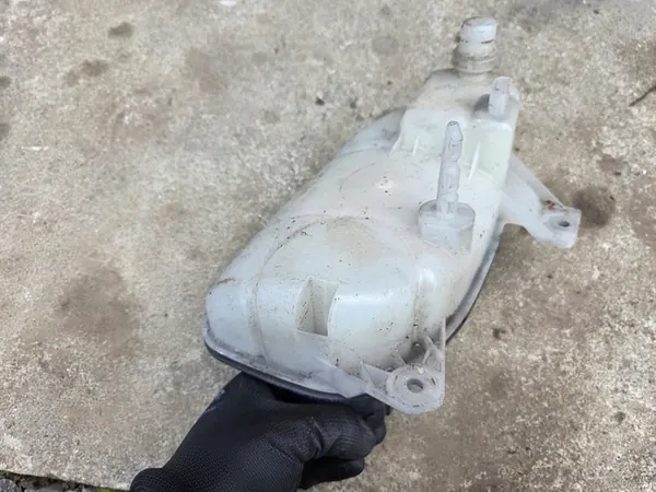 Expansietank Mercedes Vito W447 2.2 CDI A4475000049 image 5