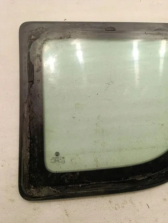 Ventana trasera derecha usada OEM 43R00097 Fiat Doblo Cargo image 4
