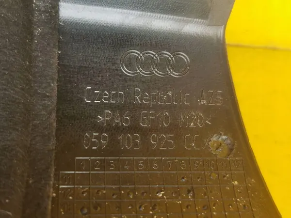 Audi OE 059103925 CC Moottorin Suojus image 5