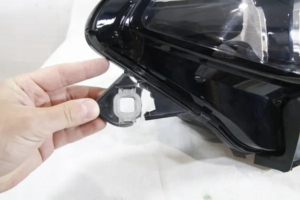 Farol Fiat Tipo II Preto Europa Original 2016-2022 image 4