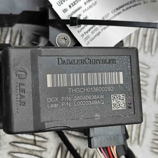 Wagenheber Jeep Commander OEM 56040638AW - Gebraucht image 6