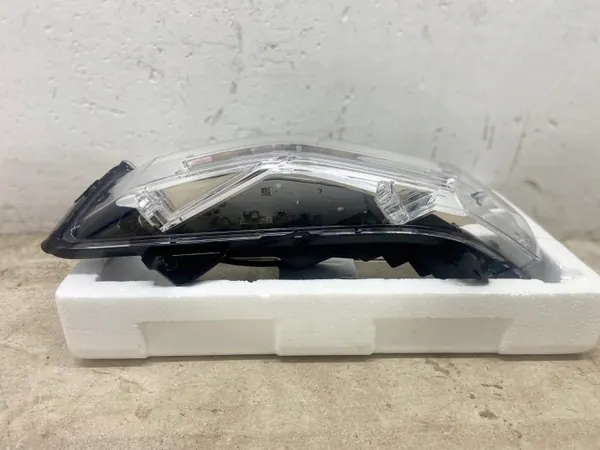 DRL Halogéneo Dianteiro Esquerdo OEM JR3B13201A Mustang VI GT image 5