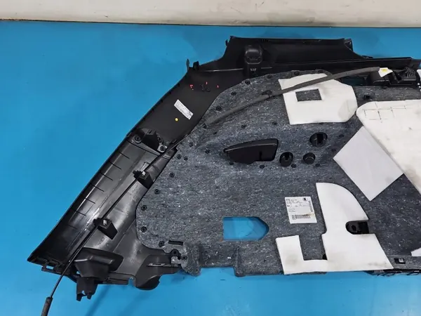 Linke Kofferraumabdeckung OEM 565867761 Skoda Kodiaq I image 6