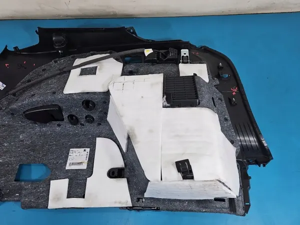 Linke Kofferraumabdeckung OEM 565867761 Skoda Kodiaq I image 7