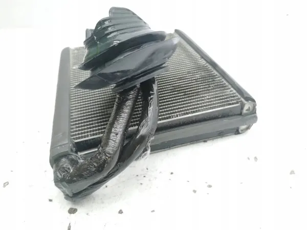 Lämmitysydin Audi A6 C7 OEM AMD153748 - Käytetty image 4