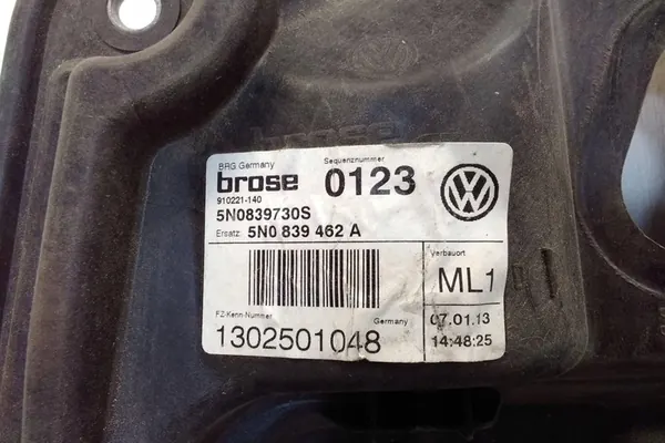 Regulador de janela traseira direita VW TIGUAN 5N0839462A image 2