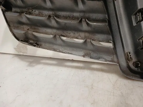 Nissan Qashqai Grill 62310-JD000 image 3