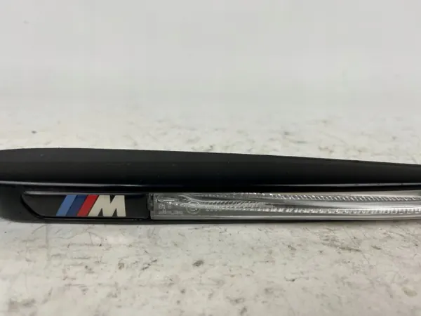Clignotant d'aile gauche BMW E70 X5M M-Package OEM 7218421 image 3