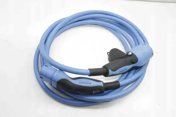 Tesla Batterieladekabel OEM EL1531542 Gebraucht image 2