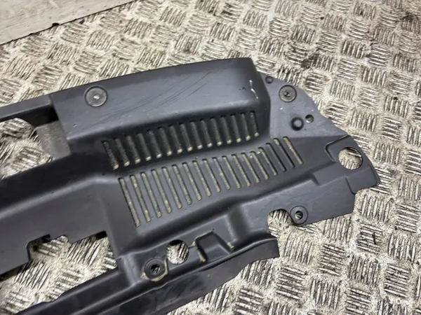 Cache de serrure capot Chevrolet Trax 2013 OEM 95387416 image 5