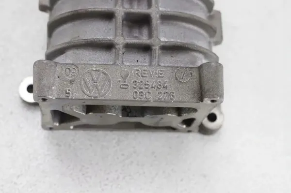Federkompressor-Halterung VW Touran OEM 03C276 image 2