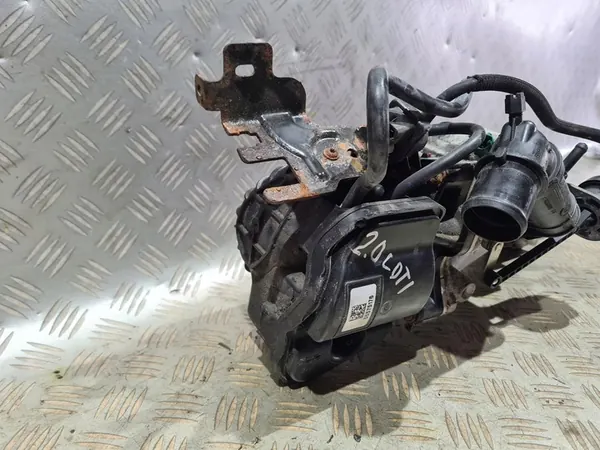 EGR-Pakokaasujäähdytin Opel Zafira C 2.0 CDTI OEM 55575176 image 2