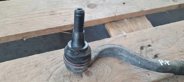 Audi A6 Extremidade de direção direita OE 8W0423812C image 7