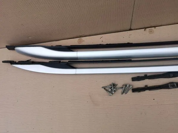 Ford Kuga MK2 kattokaide OEM-sarja ruuveilla image 6