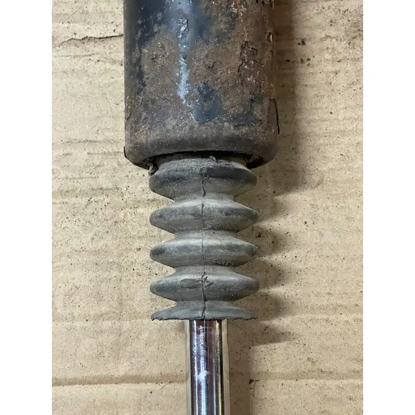 Ammortizzatore posteriore Volvo S70 V70 V70 XC 1999 OEM 8626028 image 2