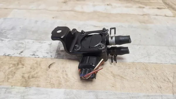 DPF-druksensor OEM 8948020020 voor Toyota Avensis image 4