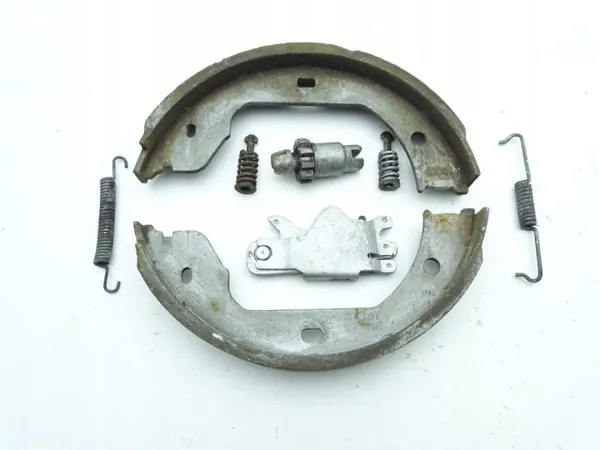 OEM 1165546 GBI_BMW C Vänster Bak Handbromsskor image 2