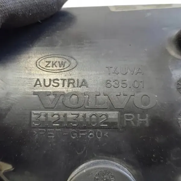 Volvo S80 voor mistlamp rechts OEM 31213102RH image 3