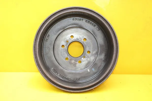 Takajarrukuppi Nissan Navara D40 2.5 DCI image 4