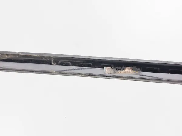 Garniture vitre latérale Land Rover Evoque I OEM AMD219296 image 9