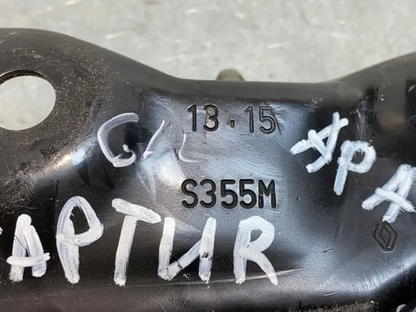 Renault Captur I Support Boîte Vitesses OEM 113325450R image 3
