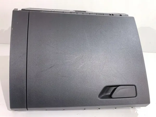 OEM 655857097A Passagerarhandskfack för Skoda Scala image 2