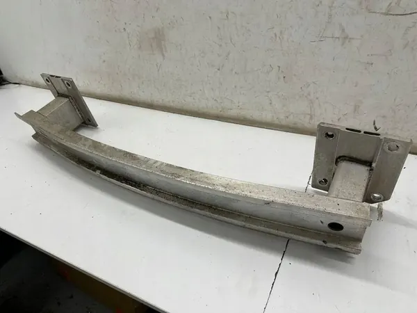 Poutre de pare-chocs arrière MERCEDES-BENZ GLE (W167) A1676100404 image 2