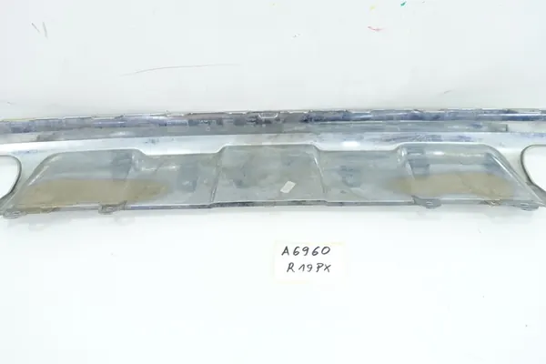 Mercedes-Benz Bakre Stötfångare Diffusor GLK W204 A2048857423 image 9