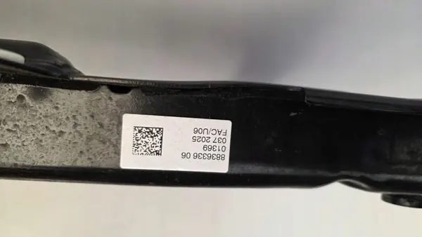 BMW X1 X2 U11 U10 U06 Vaggbalk OEM 8836336 image 6