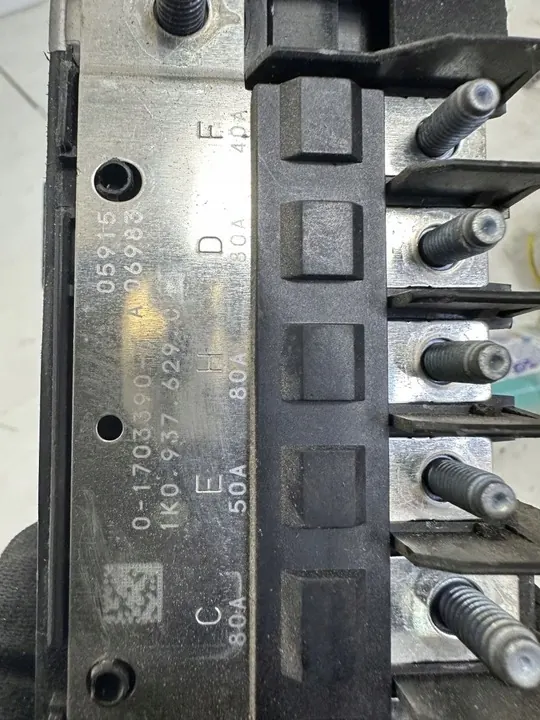 Módulo da caixa de fusíveis VW CADDY III 1K0937629C image 3