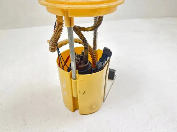 Bomba de Combustível KIA Ceed I 2.0 CRDI OEM 311101H900 image 4