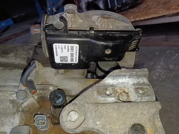 Citroen C2 Autovaihteisto 140k km 9651709010 image 4