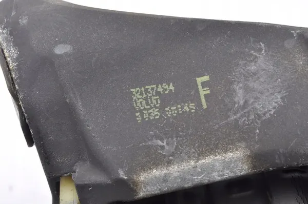 VOLVO S60 III V60 II S90 II V90 2.0 T4 Engine Mount 32137494 image 4