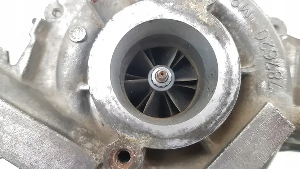 Turboalimentador 2.3 dCi Garrett GT1546LJS OEM 8201054152 image 5