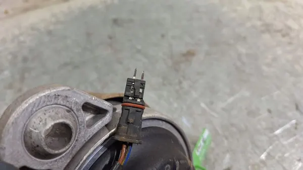 Moottorin Kiinnike A2042403717 Mercedes GLK X204 image 7