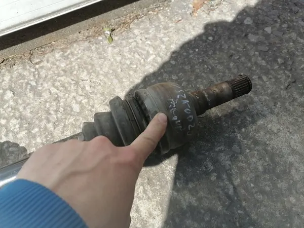 Drivknut Saab 93 9-3 II 1.9 TTID OEM 12801899 image 3