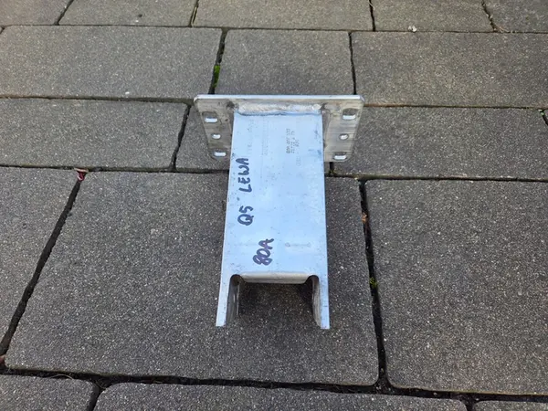 AUDI Q5 SQ5 Vasemman Etuosan Puristusalue 80A807133 image 5