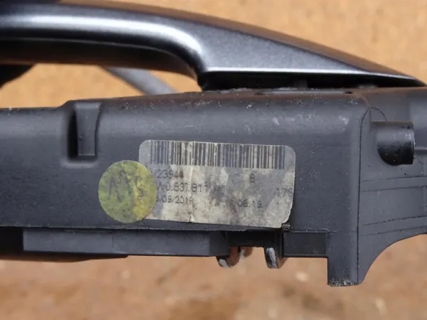 Türgriffrahmen links Audi A4 B9 OEM 8W0837811A image 5