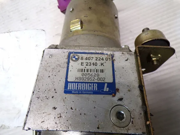 Verdeckpumpe BMW OE 8407224 für Z3 E36 - Gebraucht image 4