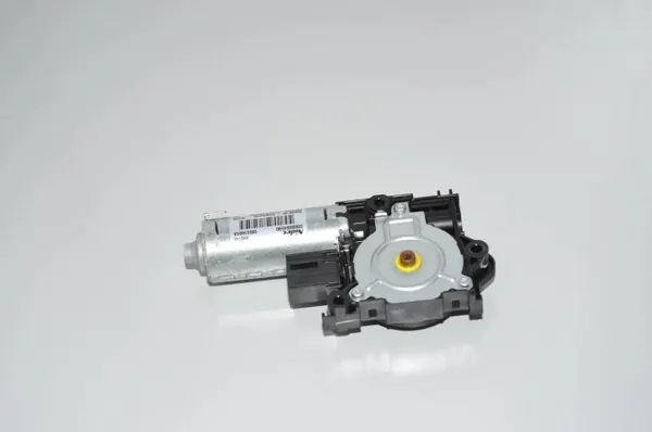 Motor Techo Panorámico BMW X5 G05 OEM 10041604A image 4