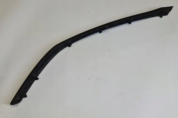 Oikea etupuskuri SKODA OCTAVIA II 1Z0807717 image 2