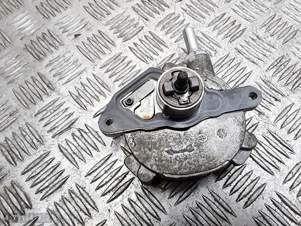 Bromsvakuumpump Mercedes SLK 2007 a2712301465 image 2