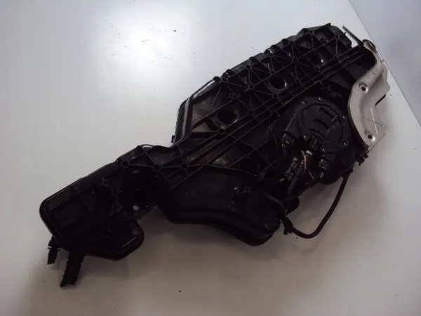 Tanque AdBlue usado OEM A0994711200 para Mercedes image 4