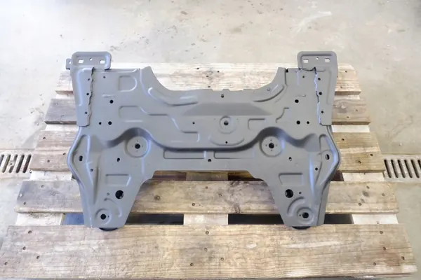 Bastidor auxiliar delantero OEM 9827504880 para Peugeot 208 image 6