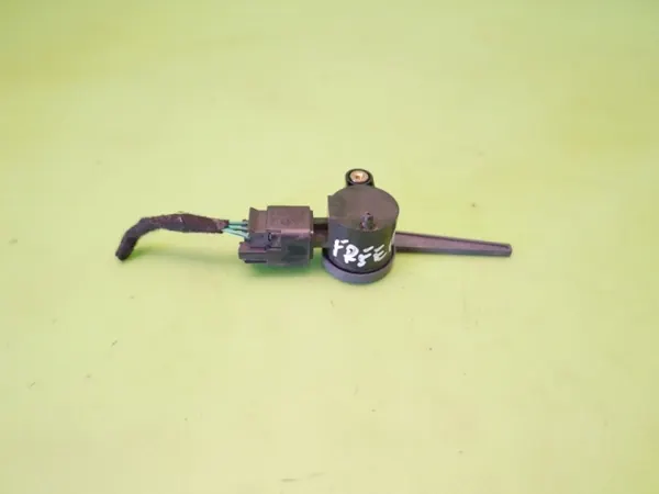 Interrupteur feu stop OEM 56029473AC pour Fiat Freemont image 2